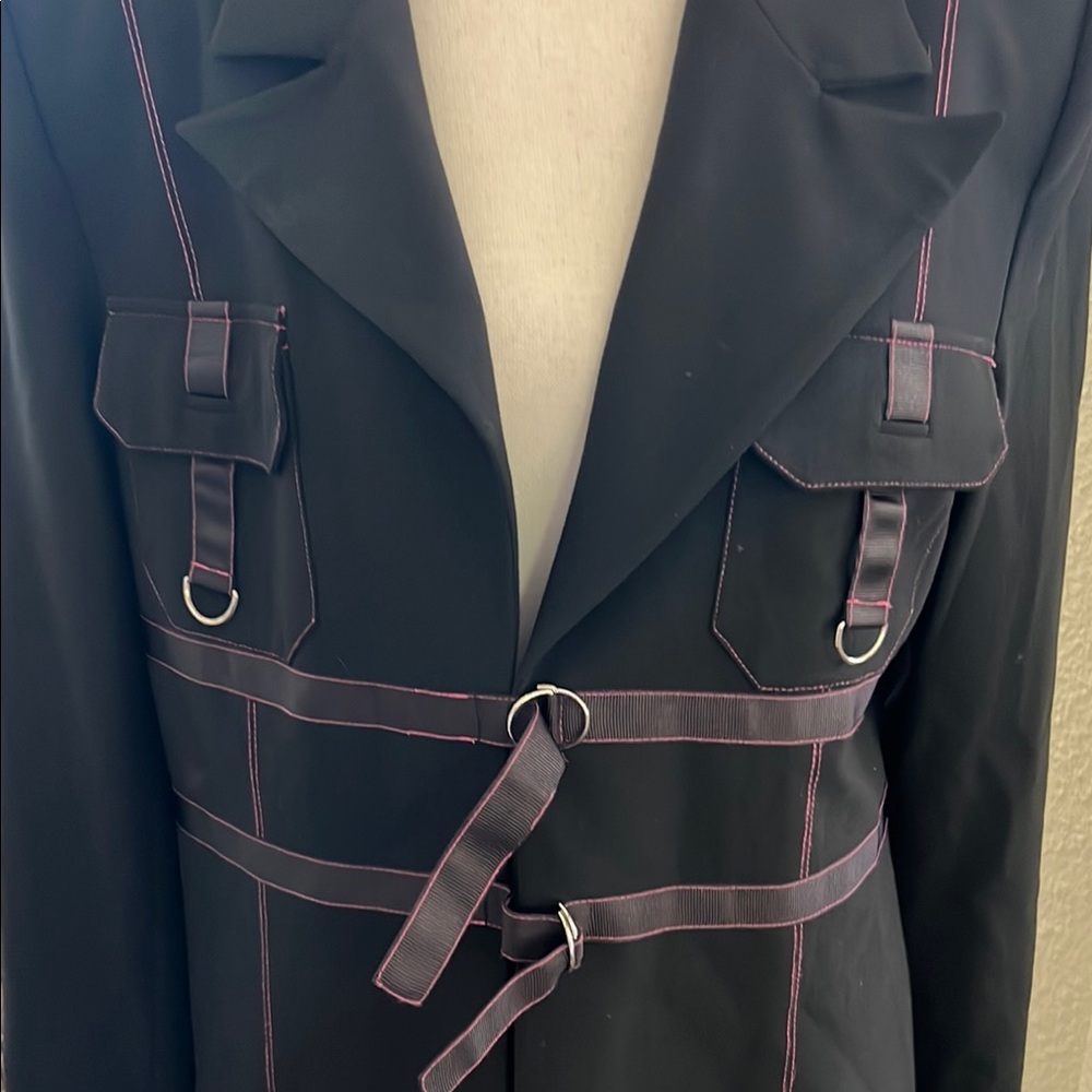 Black Trench Coat with Classic Silhouette - Picture 2 of 9